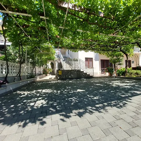 Appartement Modern Mirjana