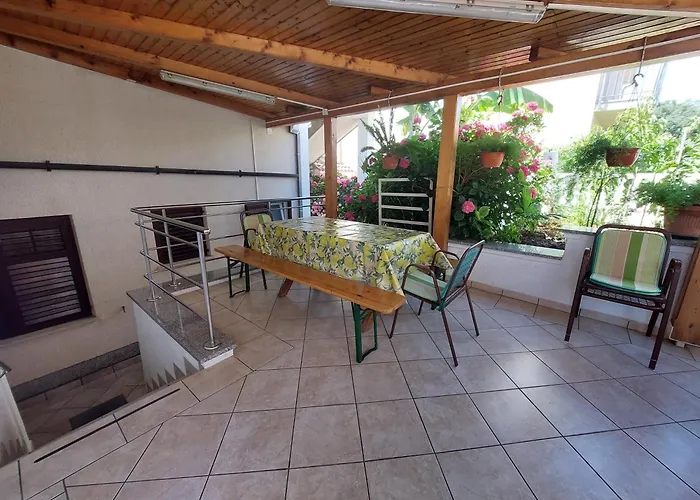 Modern Mirjana Apartamento