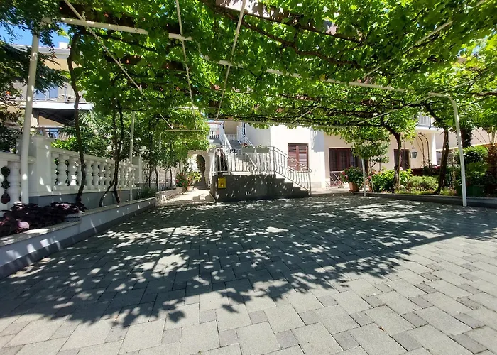 Apartamento Modern Mirjana